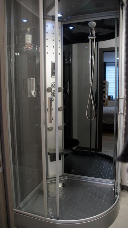 Apartamento Les Petits Nids De Nina 2 Fosses-La-Ville Exterior foto