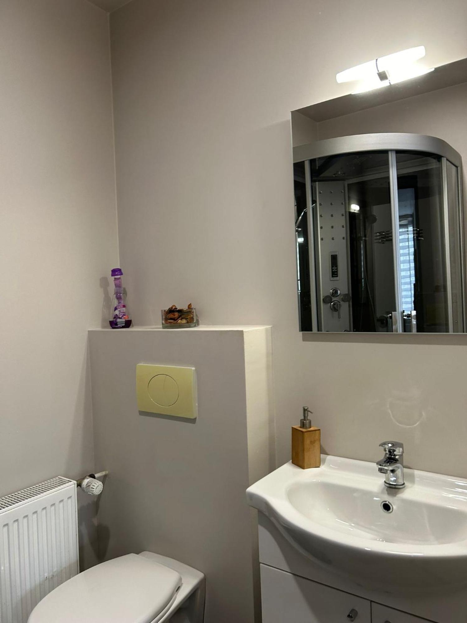 Apartamento Les Petits Nids De Nina 2 Fosses-La-Ville Exterior foto